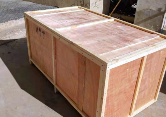 青岛万兴五金城轴承商家定制木包装箱已经完成